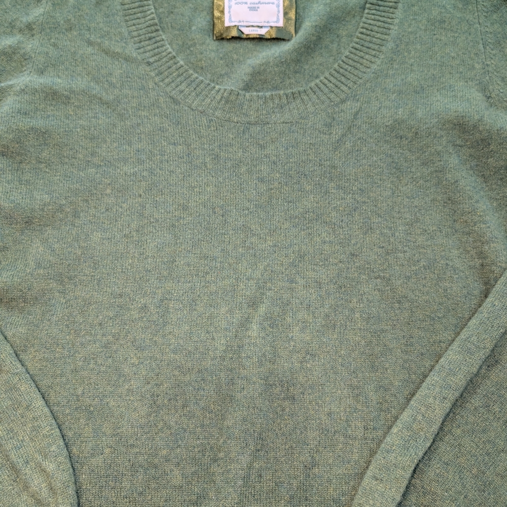 100% Cashmere Old Navy Women's Green Crew Neck Sweater - Picture 3 of 5